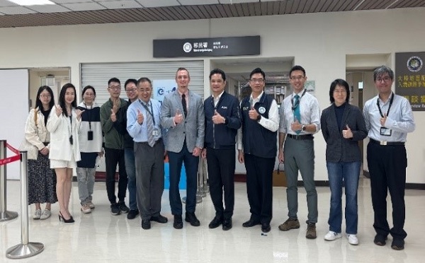 強化查驗專業能量 深化國際合作交流 移民署攜手AIT辦理證照辨識課程