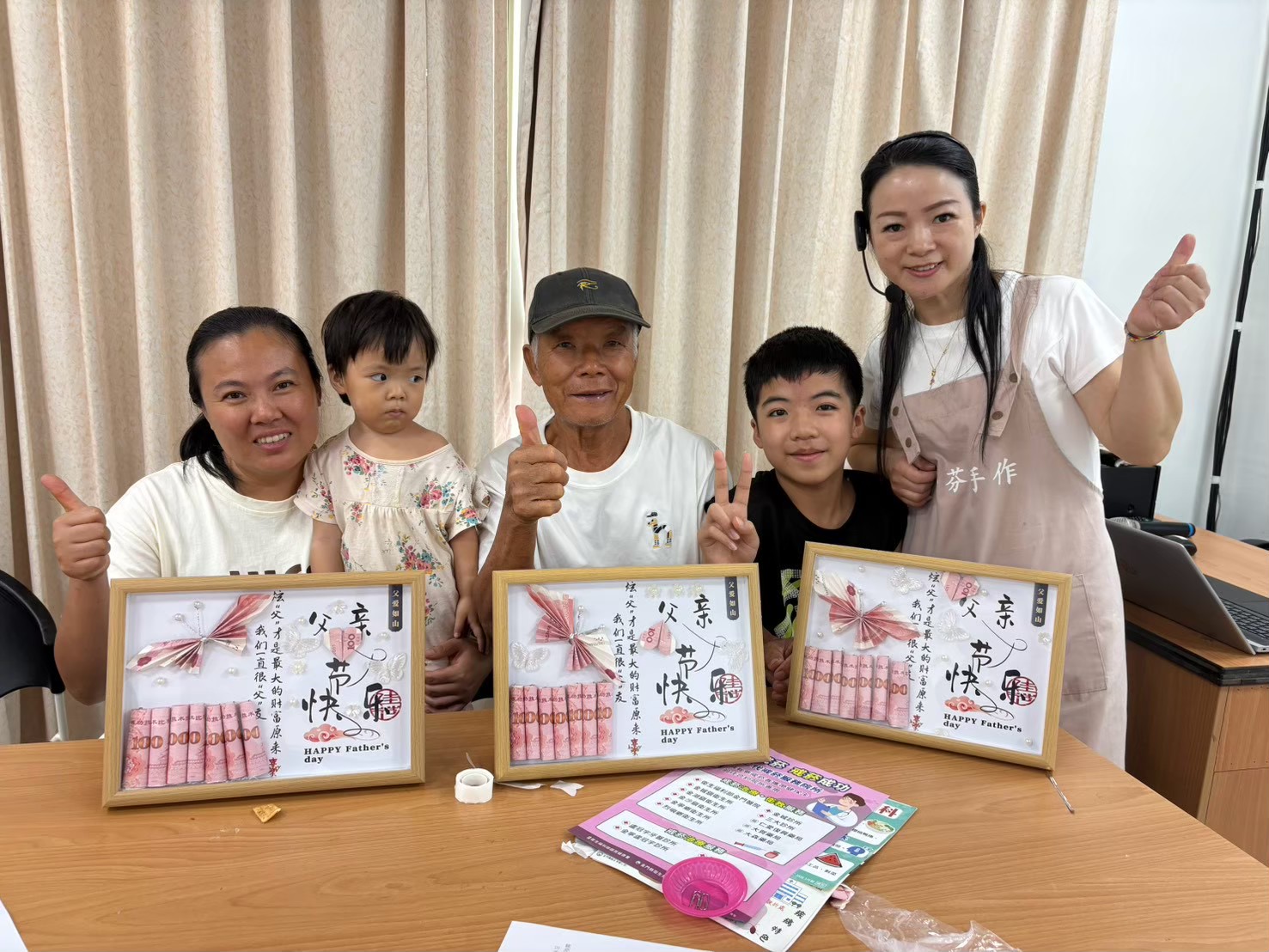 「花」點時間愛家人！金門新住民親子手作「有錢花」讓幸福滿「框」