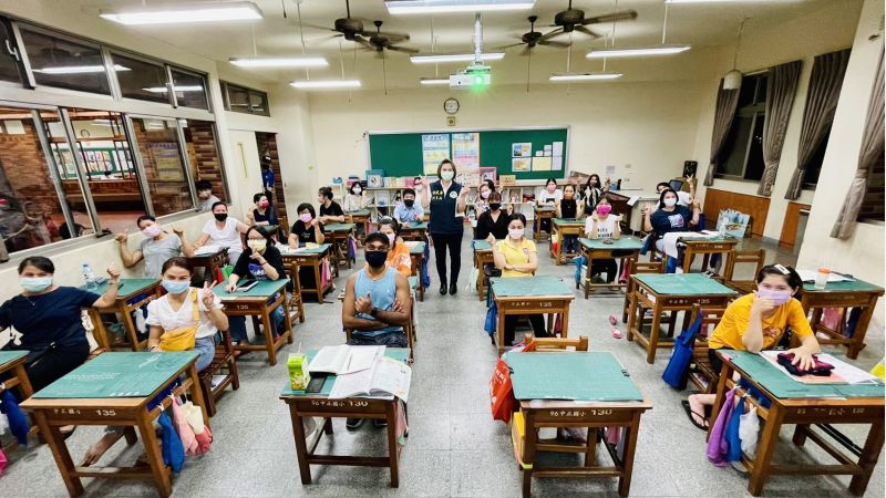移民署深入校園「五倍」關懷新住民 宣導豬瘟防治及振興券領取資訊-1